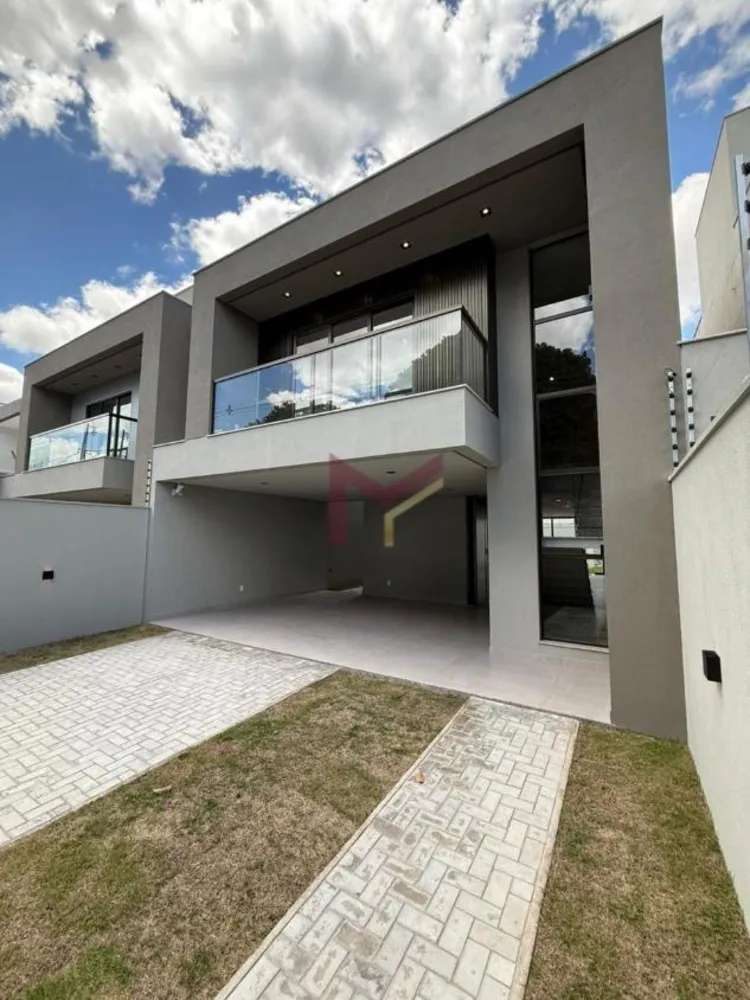 Casa, 4 quartos, 207 m² - Foto 1