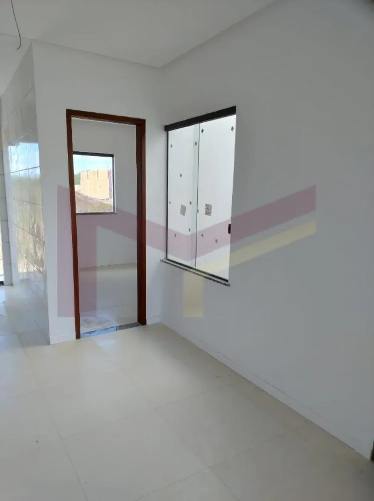 Casa, 2 quartos, 43 m² - Foto 1