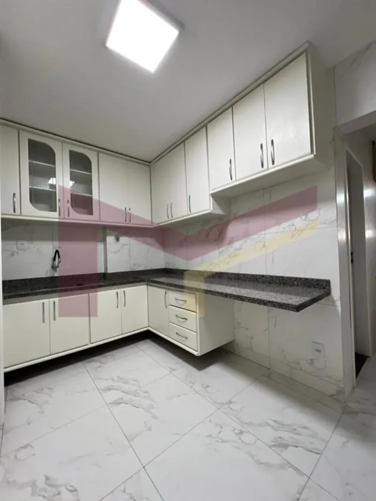 Apartamento, 3 quartos, 162 m² - Foto 2