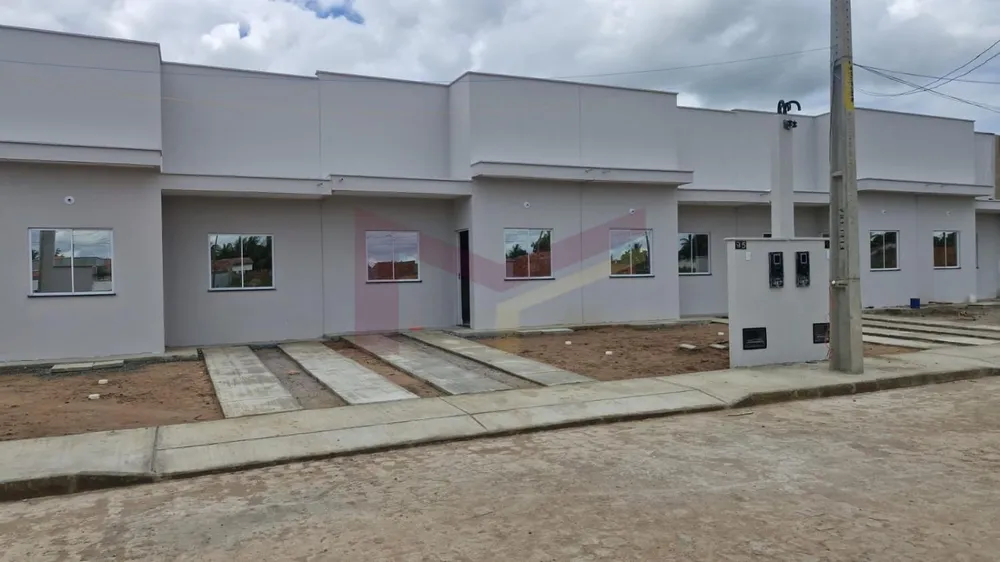 Casa, 2 quartos, 46 m² - Foto 1