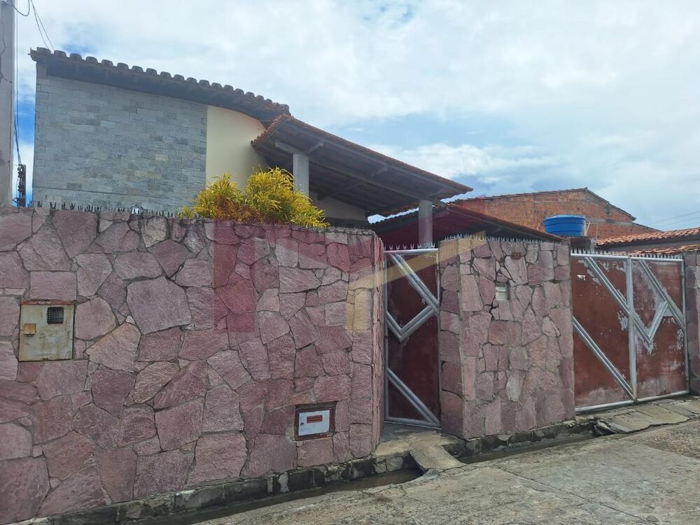 Casa, 2 quartos, 80 m² - Foto 1
