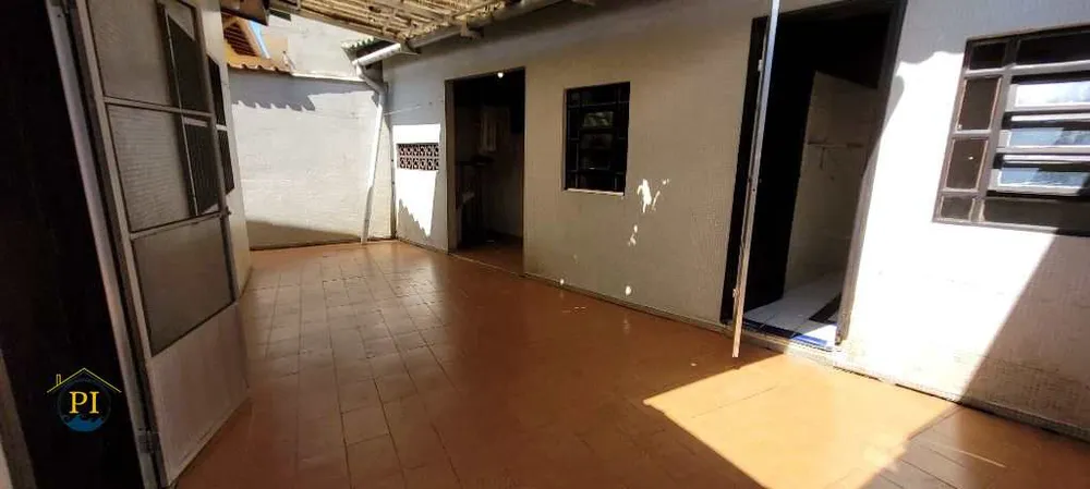 Casa, 1 quarto, 141 m² - Foto 3