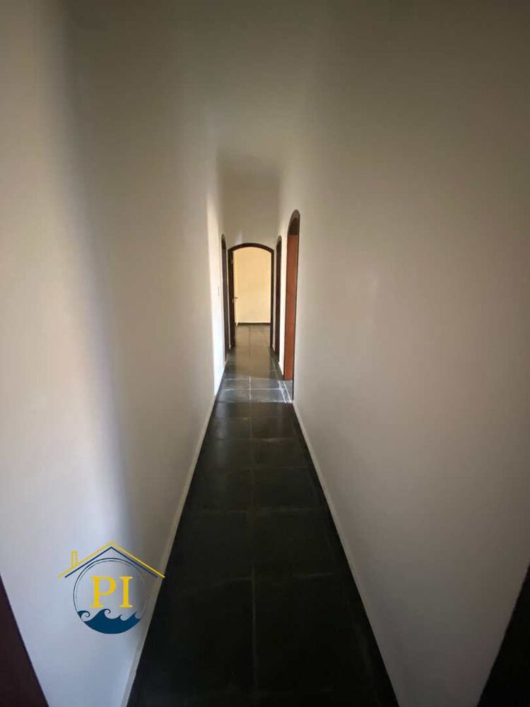 Casa, 3 quartos, 241 m² - Foto 3