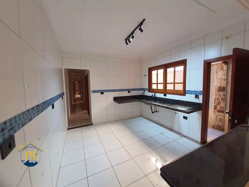 Casa à venda com 3 quartos, 123m² - Foto 3