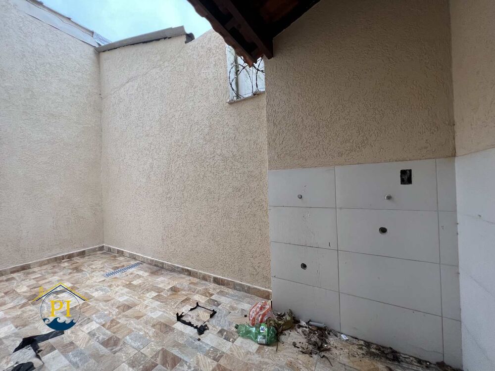 Casa, 2 quartos, 68 m² - Foto 1