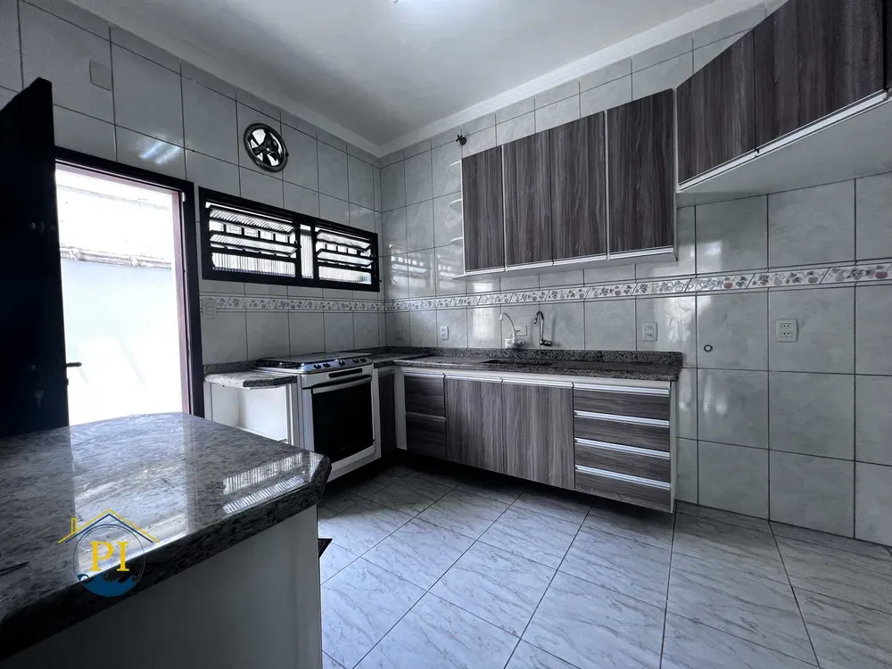 Casa, 3 quartos, 200 m² - Foto 12