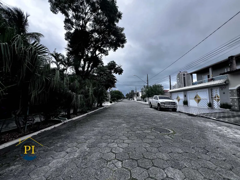 Casa, 3 quartos, 200 m² - Foto 4