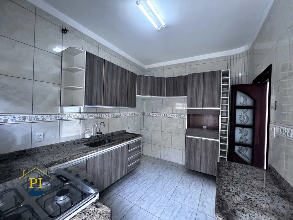 Casa, 3 quartos, 200 m² - Foto 11