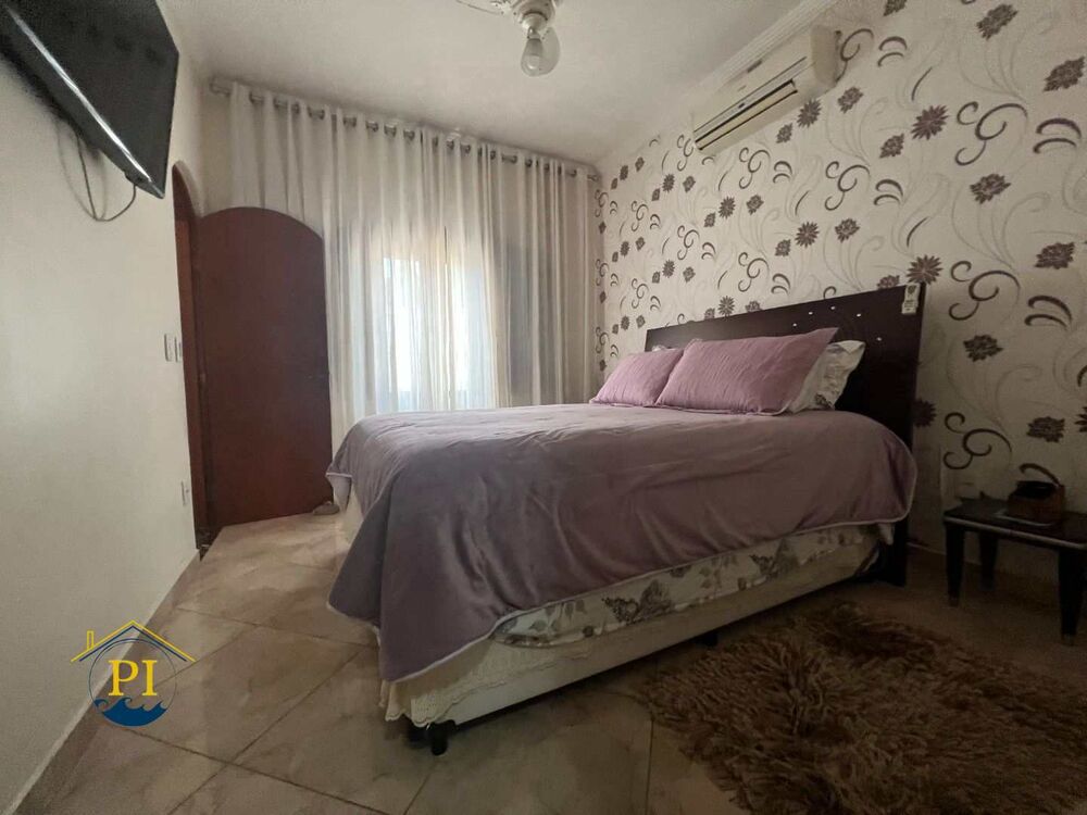 Casa, 6 quartos, 302 m² - Foto 2