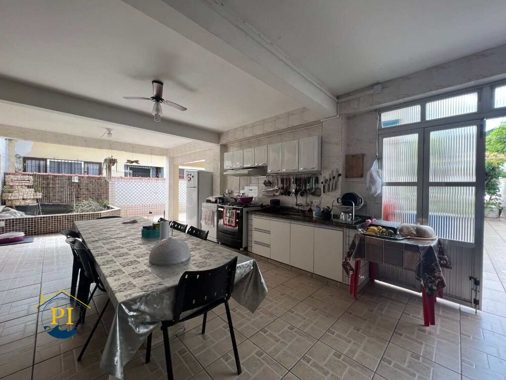Casa, 6 quartos, 302 m² - Foto 9