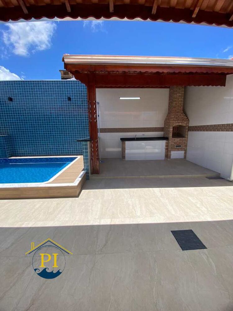 Casa, 3 quartos, 250 m² - Foto 1