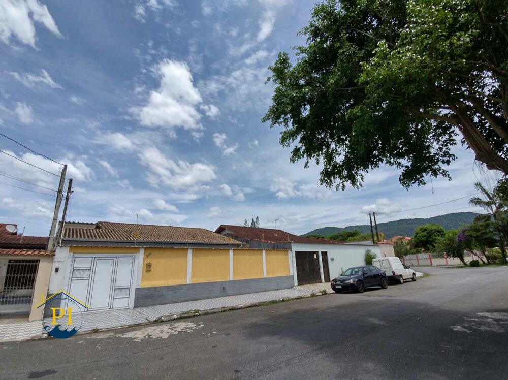 Casa, 5 quartos, 255 m² - Foto 1