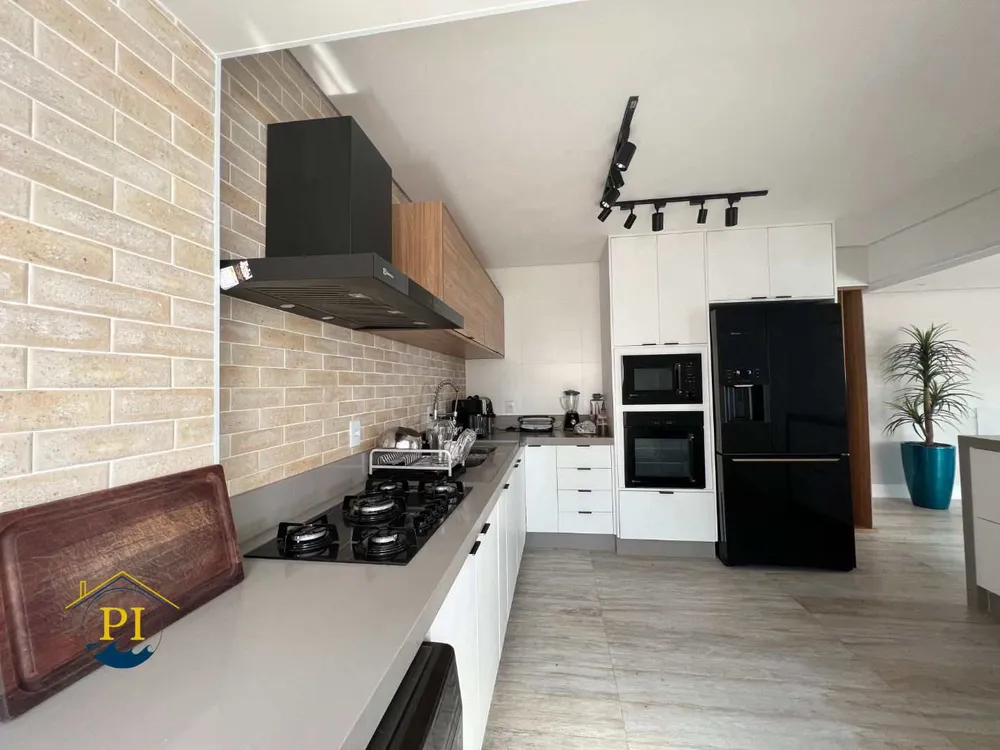 Apartamento, 3 quartos, 186 m² - Foto 2