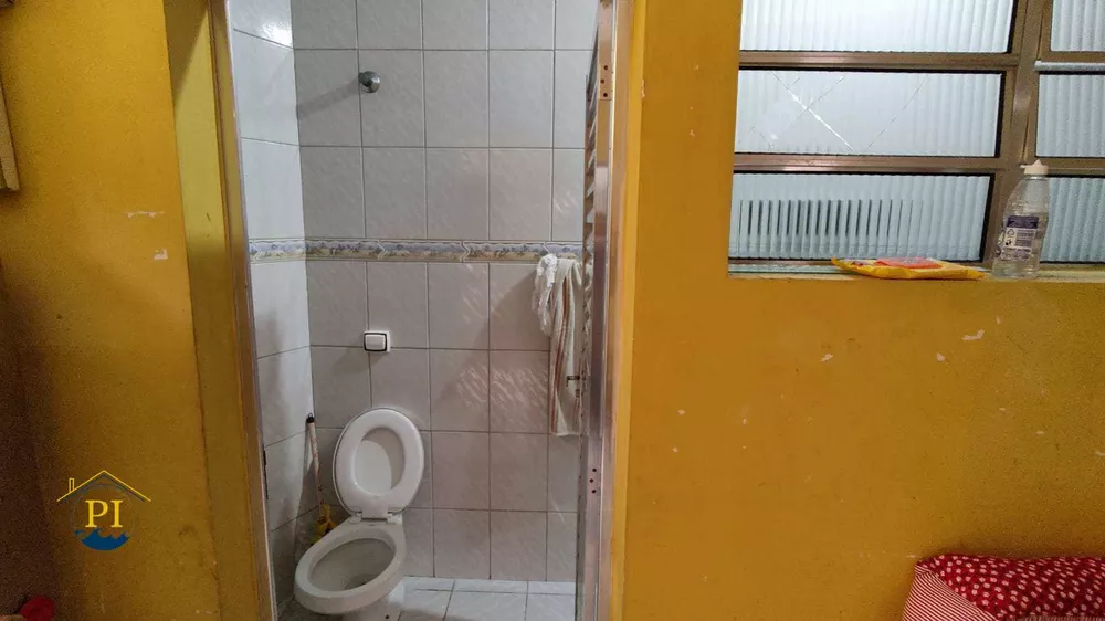 Casa à venda com 3 quartos, 1m² - Foto 3