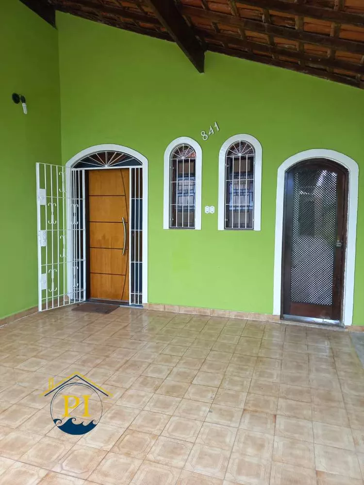 Casa à venda com 2 quartos, 98m² - Foto 1