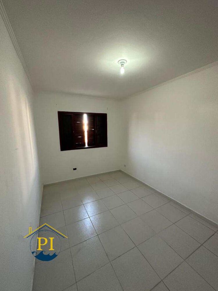 Sobrado, 4 quartos, 1 m² - Foto 1
