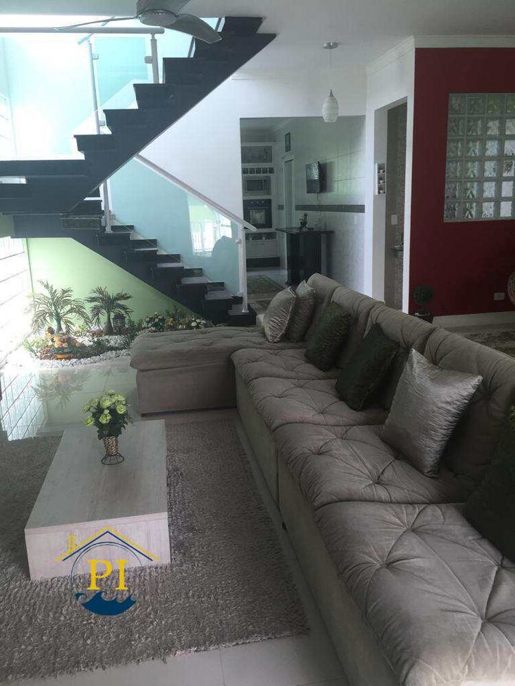 Sobrado, 5 quartos, 300 m² - Foto 1