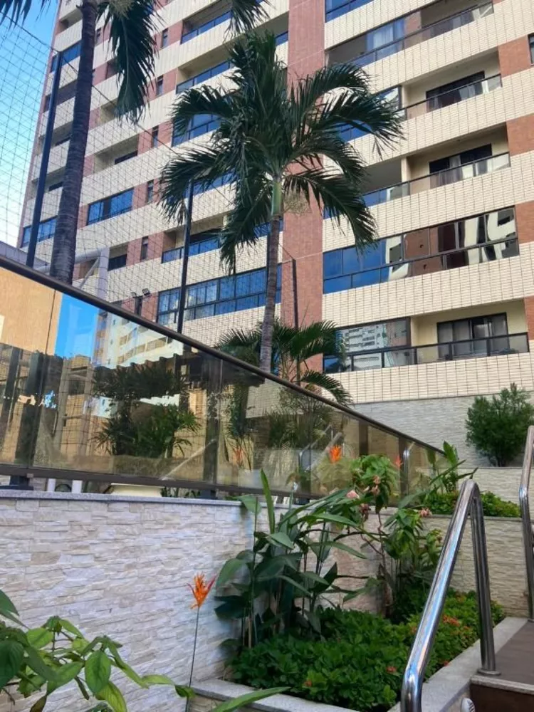 Apartamento à venda com 3 quartos, 203m² - Foto 1