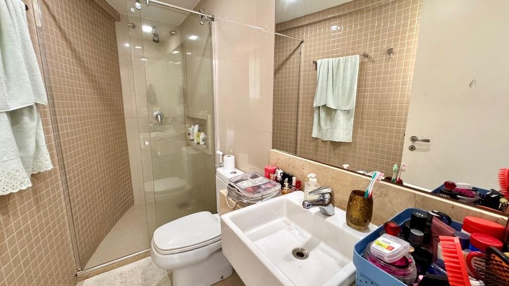 Apartamento à venda com 3 quartos, 165m² - Foto 3