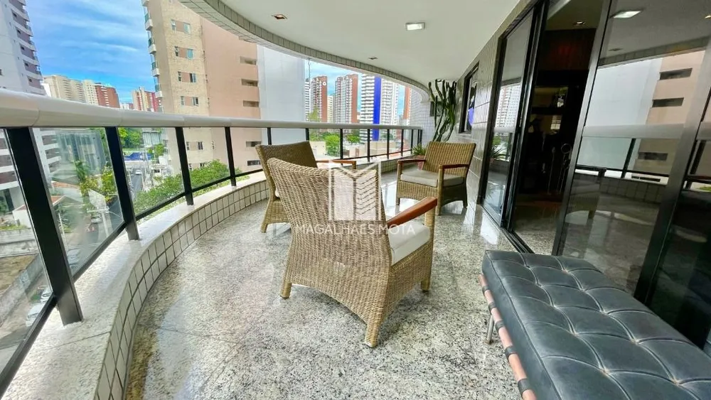Apartamento, 4 quartos, 240 m² - Foto 1