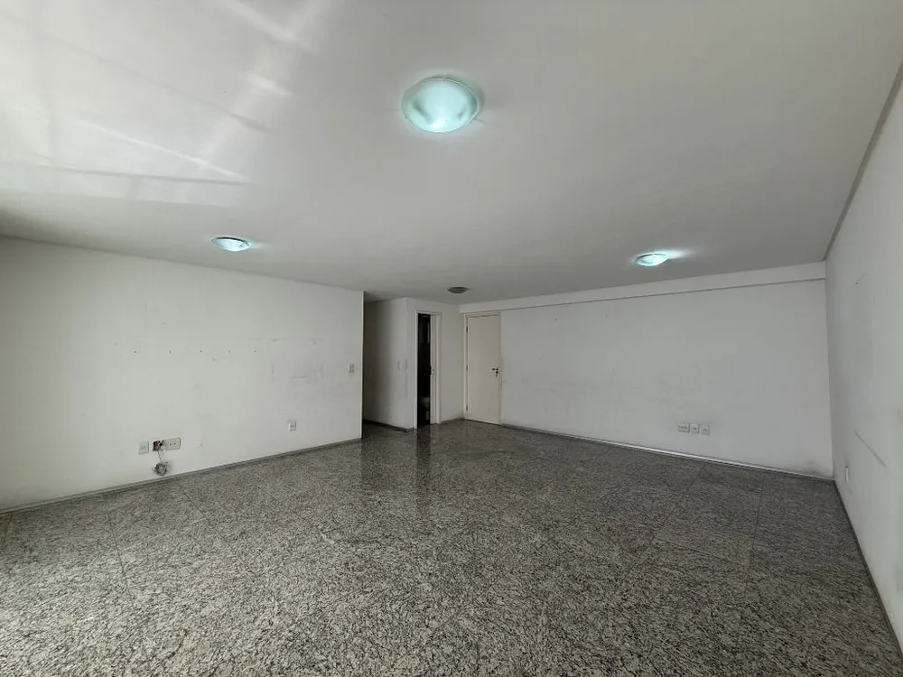 Apartamento, 3 quartos, 151 m² - Foto 2