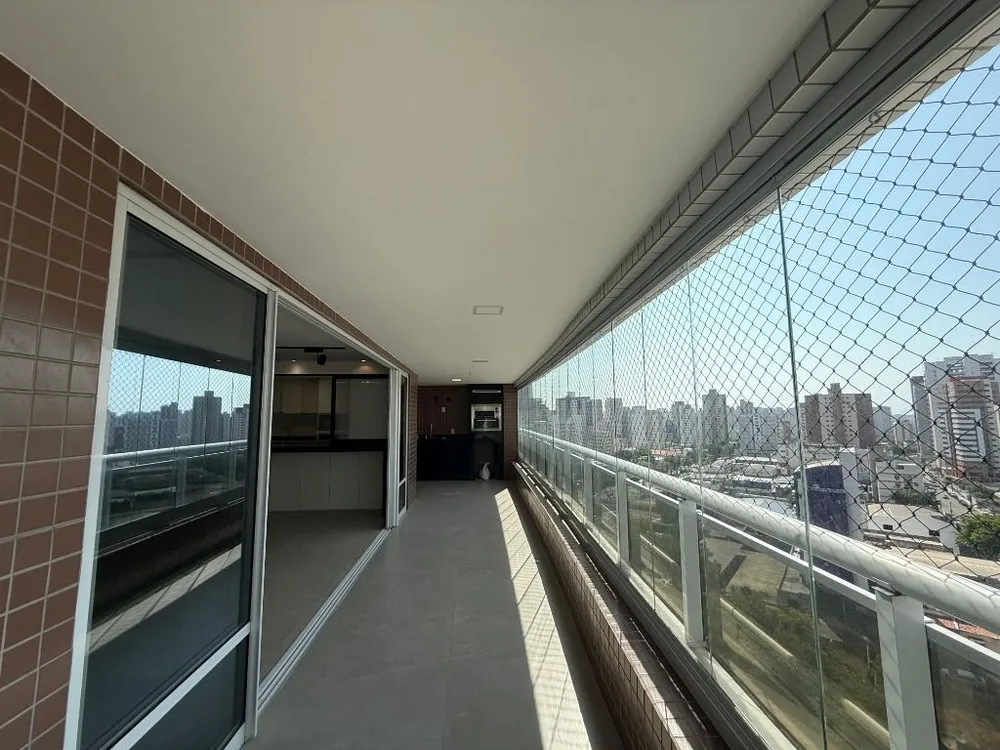 Apartamento, 4 quartos, 204 m² - Foto 2
