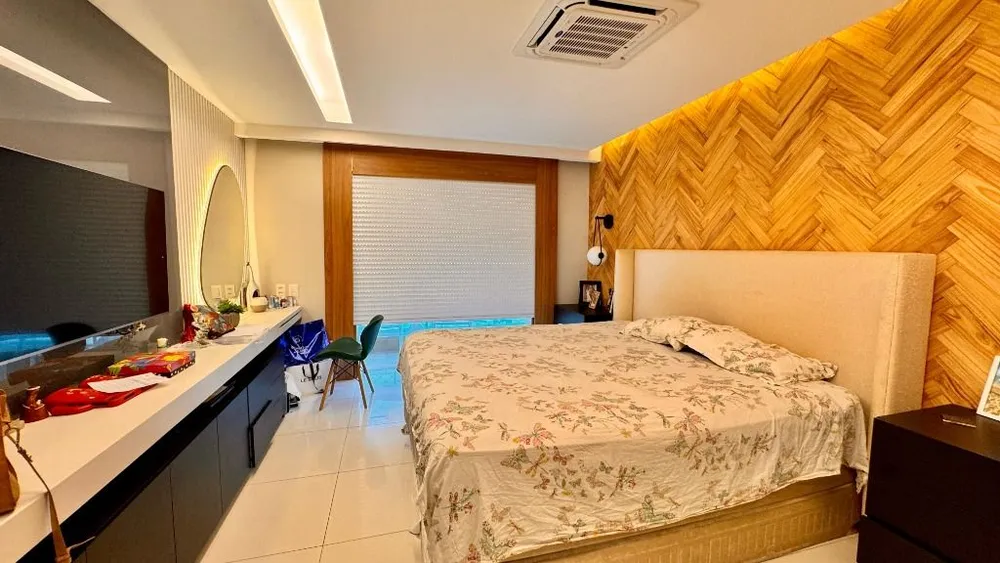 Apartamento, 3 quartos, 210 m² - Foto 2