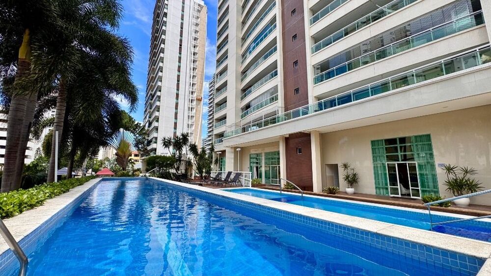 Apartamento à venda com 3 quartos, 167m² - Foto 3
