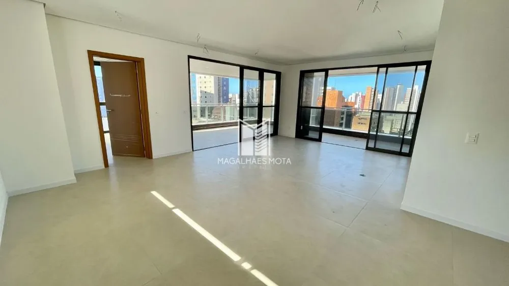 Apartamento, 4 quartos, 247 m² - Foto 12