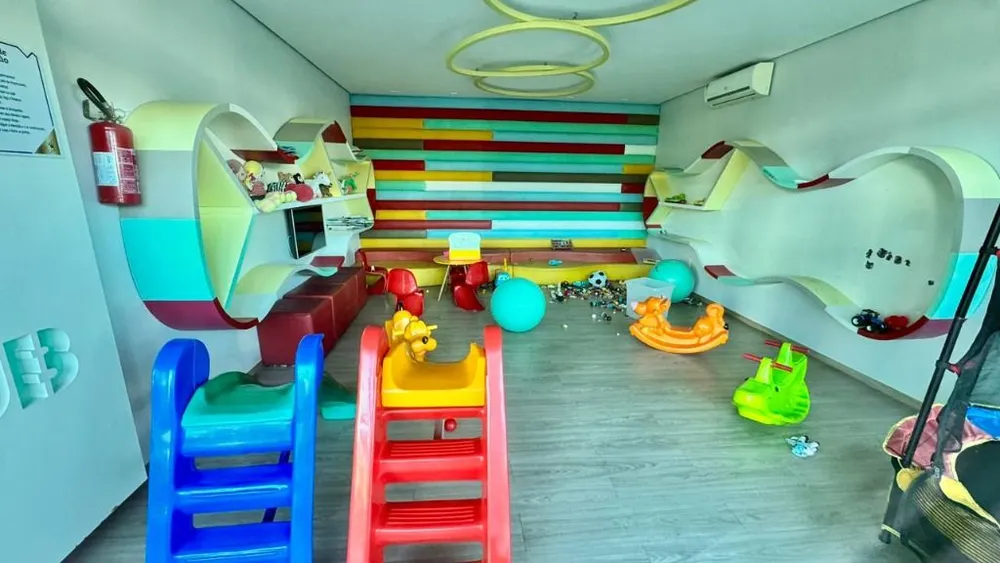 Apartamento, 4 quartos, 245 m² - Foto 10