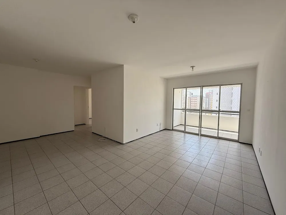 Apartamento, 3 quartos, 126 m² - Foto 2
