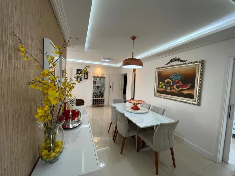 Apartamento, 3 quartos, 105 m² - Foto 1