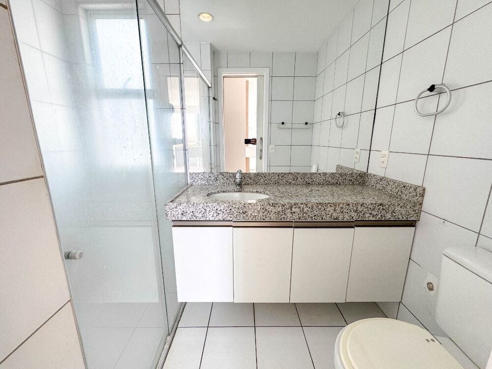 Apartamento à venda com 3 quartos, 127m² - Foto 1