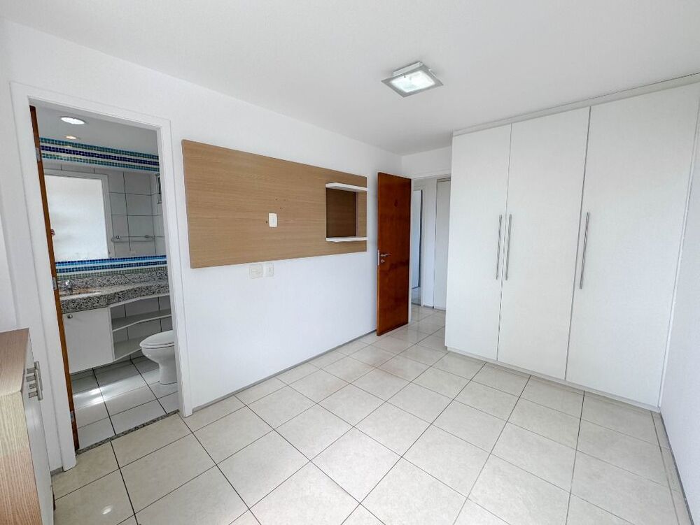 Apartamento à venda com 3 quartos, 127m² - Foto 4