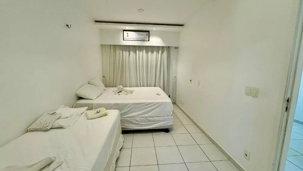 Apartamento à venda com 3 quartos, 107m² - Foto 9