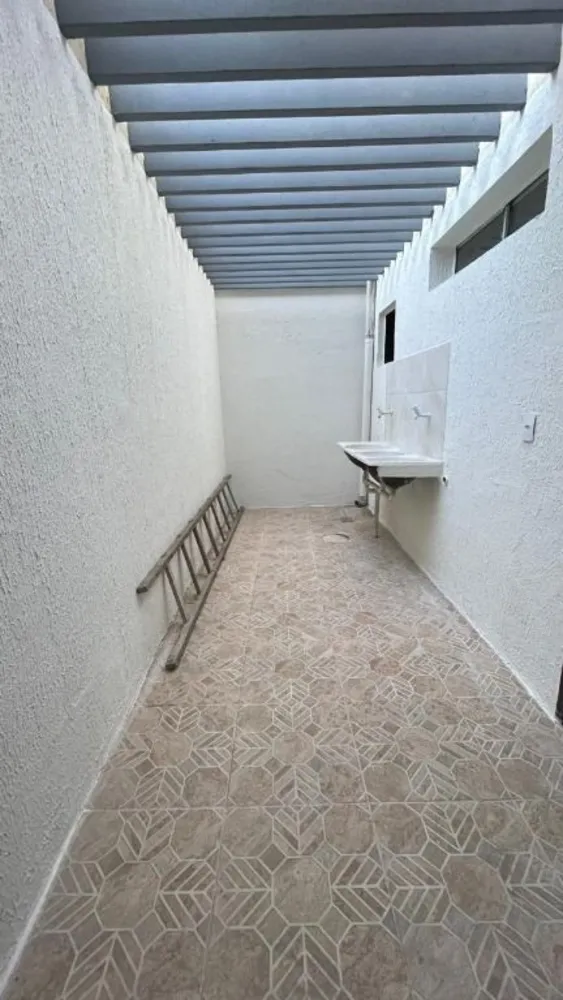 Casa, 4 quartos, 240 m² - Foto 10