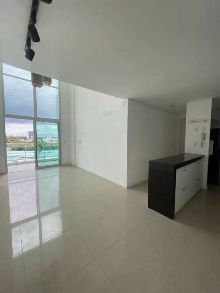 Apartamento à venda com 3 quartos, 82m² - Foto 3