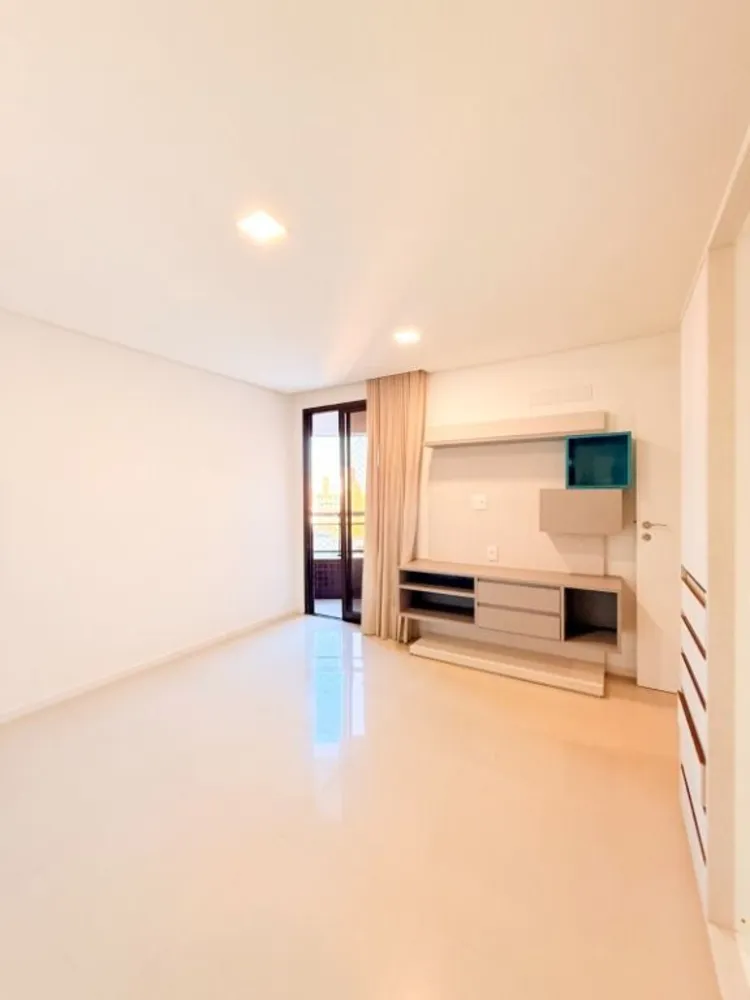 Apartamento, 3 quartos, 177 m² - Foto 1