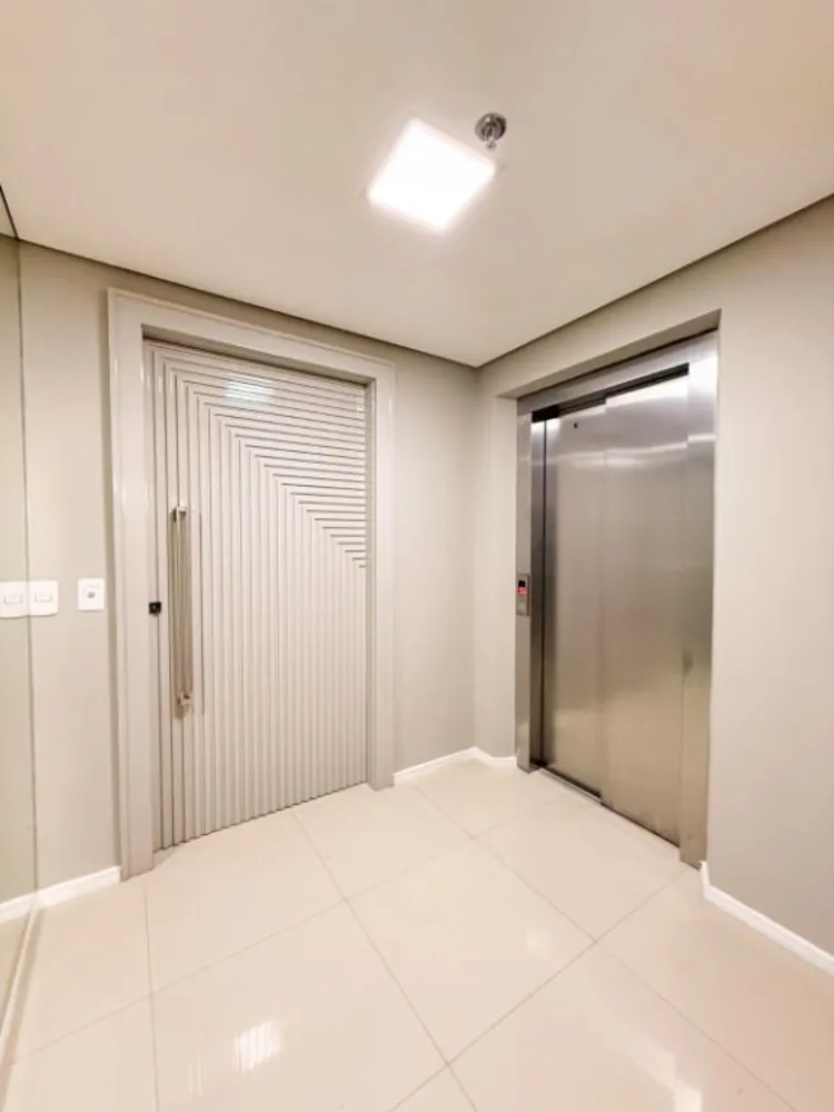 Apartamento, 3 quartos, 177 m² - Foto 1