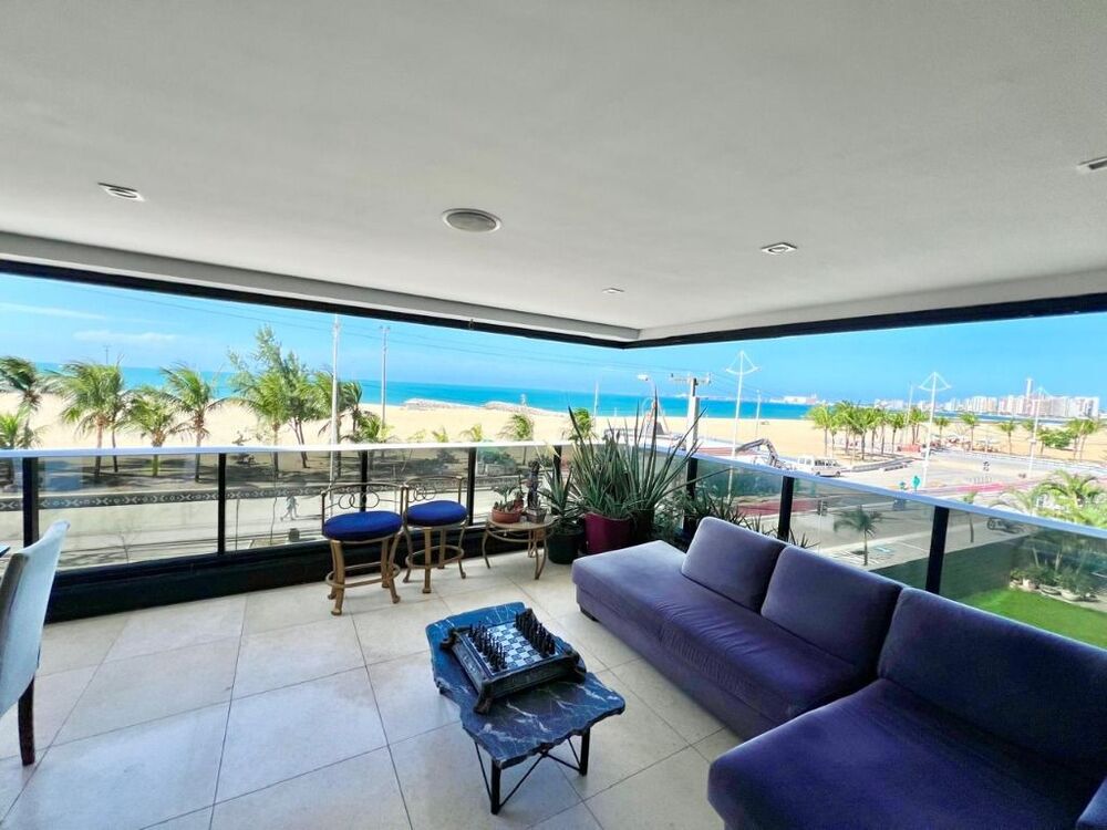 Apartamento, 3 quartos, 220 m² - Foto 1