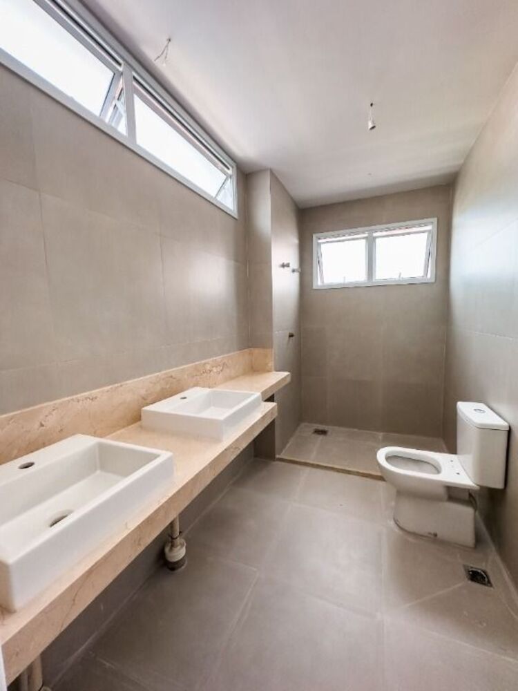 Apartamento, 4 quartos, 209 m² - Foto 2