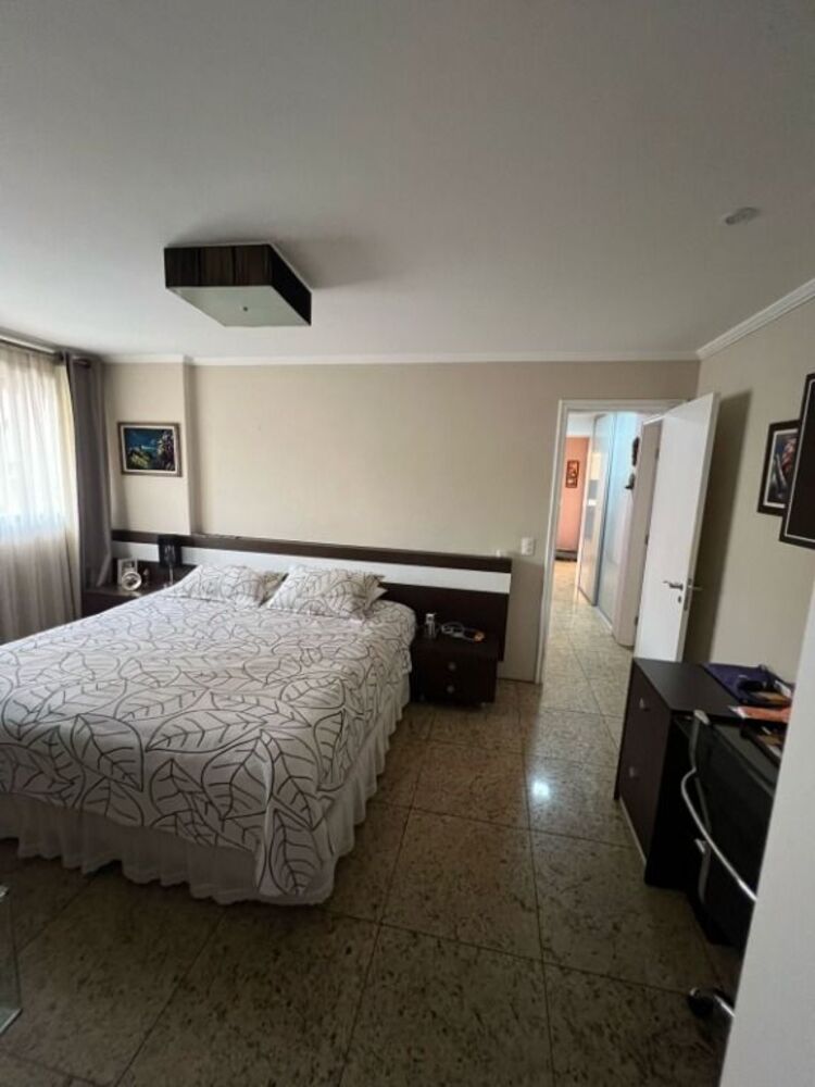 Apartamento, 3 quartos, 190 m² - Foto 1