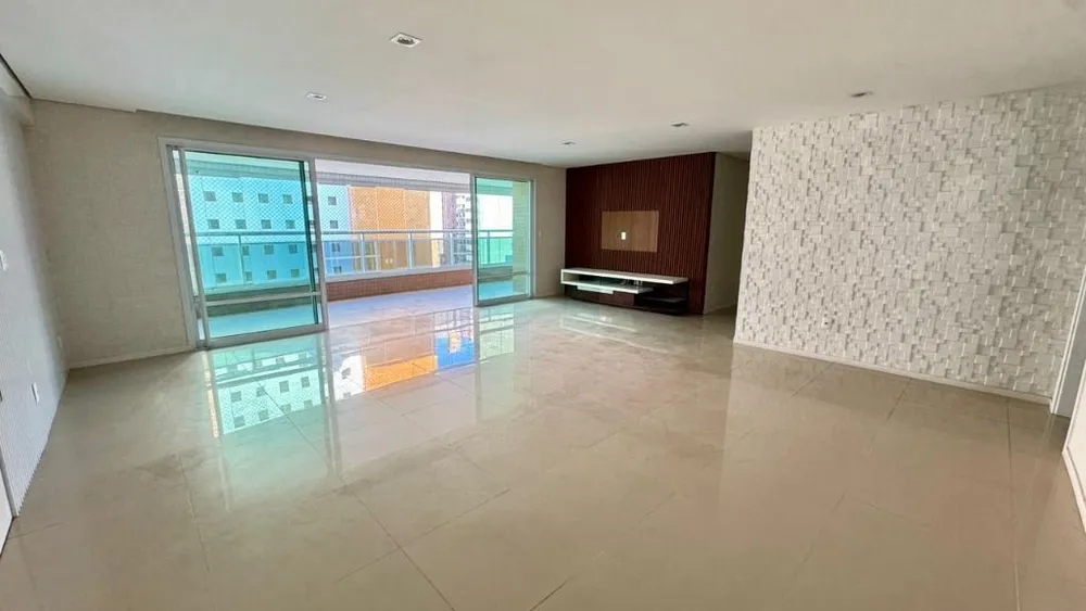 Apartamento, 4 quartos, 229 m² - Foto 2
