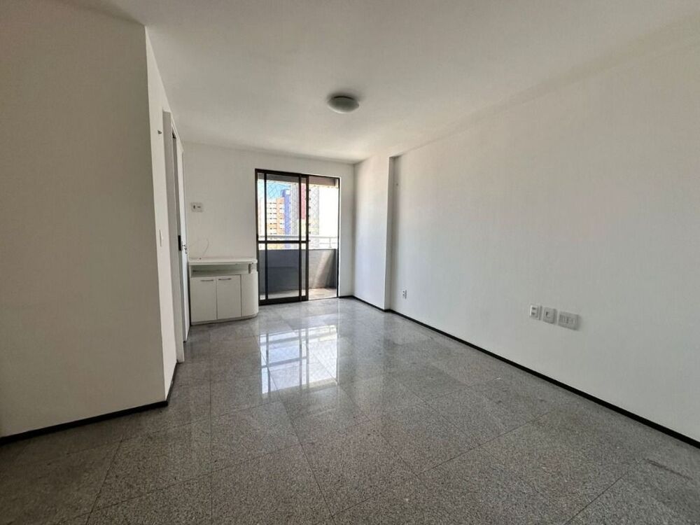 Apartamento à venda com 3 quartos, 117m² - Foto 3