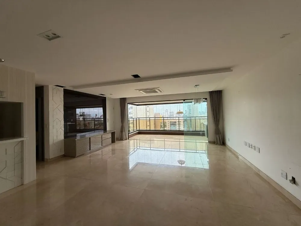 Apartamento, 3 quartos, 164 m² - Foto 2