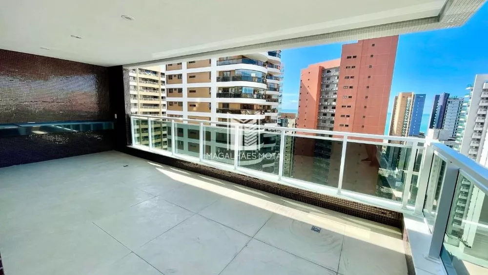 Apartamento à venda com 4 quartos, 247m² - Foto 3