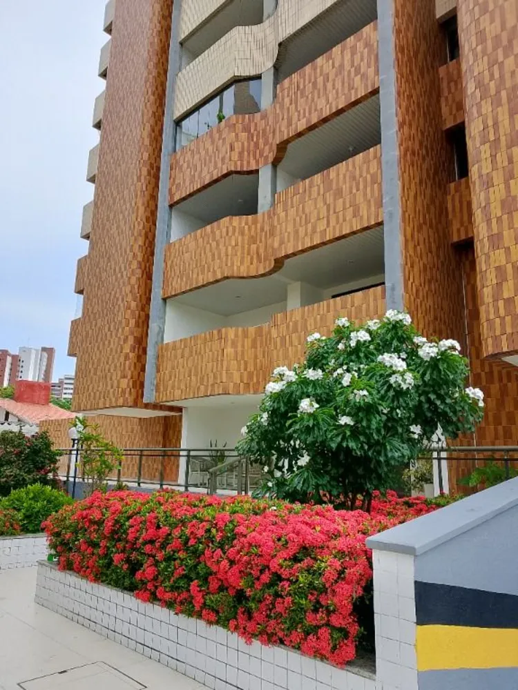 Apartamento, 3 quartos, 146 m² - Foto 2