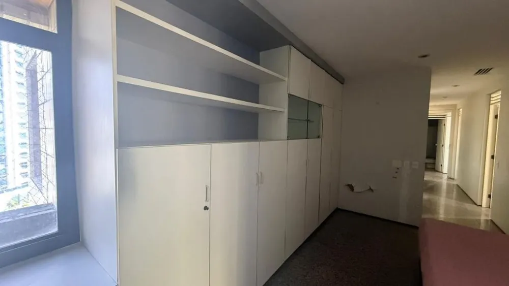 Apartamento, 4 quartos, 251 m² - Foto 2
