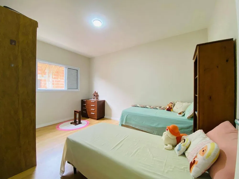 Casa, 5 quartos, 270 m² - Foto 2
