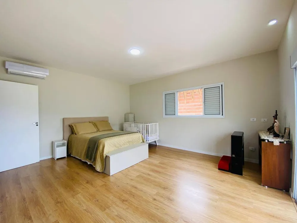 Casa, 5 quartos, 270 m² - Foto 3